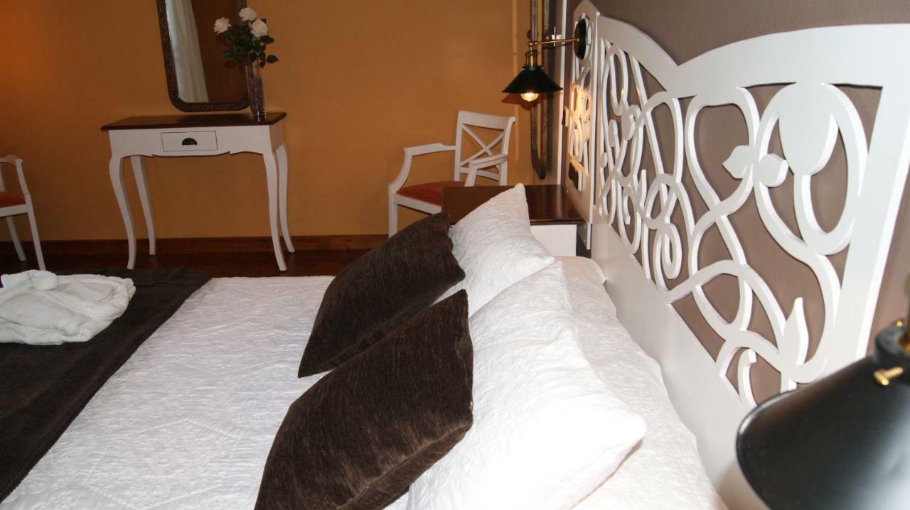 Villa Spa Las Tinajas Triquivijate エクステリア 写真