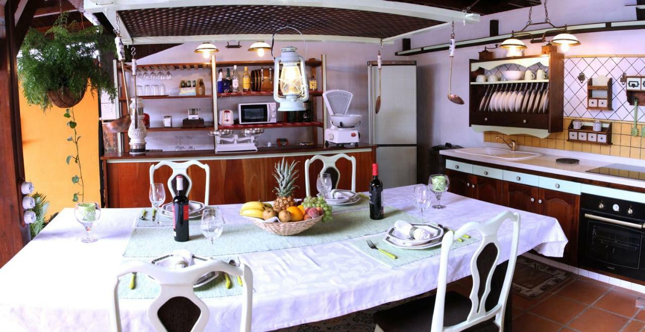 Villa Spa Las Tinajas Triquivijate エクステリア 写真