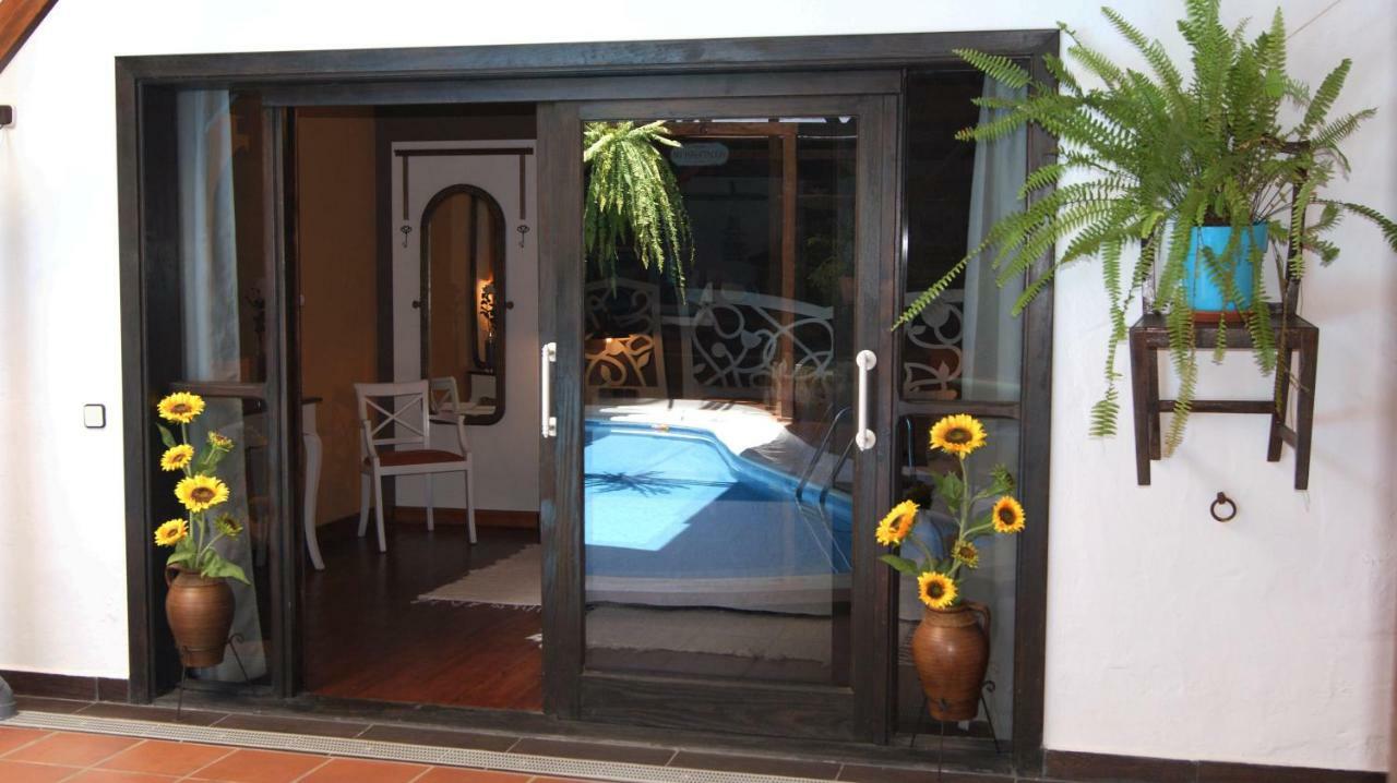 Villa Spa Las Tinajas Triquivijate エクステリア 写真
